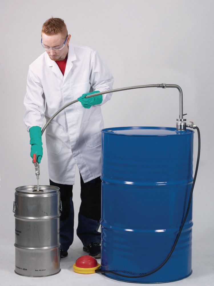 Lösemittelpumpe für Fußbetrieb, mit Auslaufschlauch